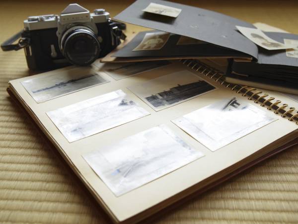 写真が貼られたアルバム