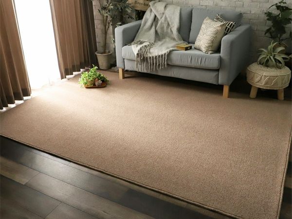 ウール100％のオーダーカーペットとナチュラルインテリア