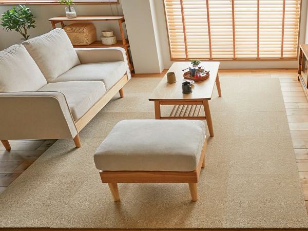 タイルカーペットなら犬が粗相しても気軽に洗えるから安心