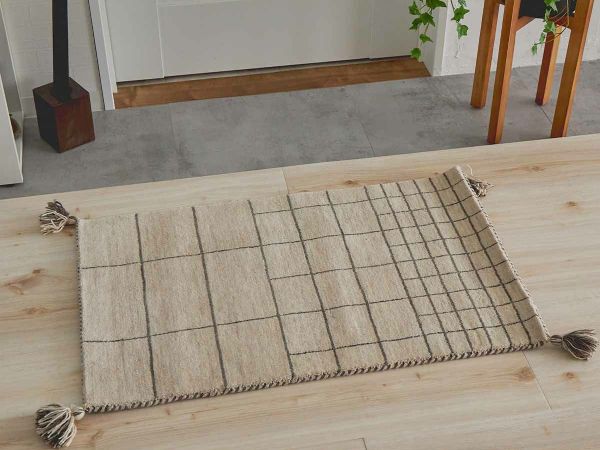 ウールの玄関マット「ディビジ マット」