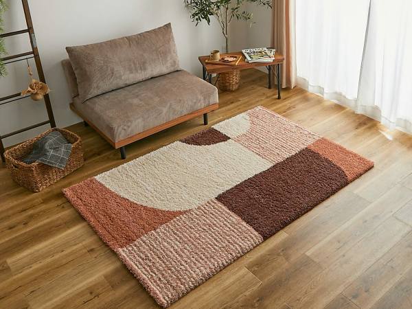 ピンクブラウンの北欧風ラグ【ロスカシリーズ】ティラーとナチュラルインテリア