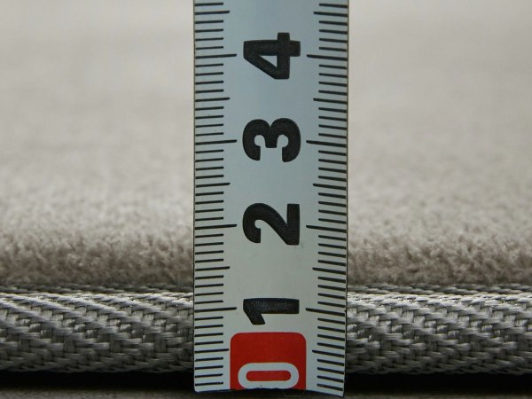 ルンバが登りやすい2cm以内のラグ