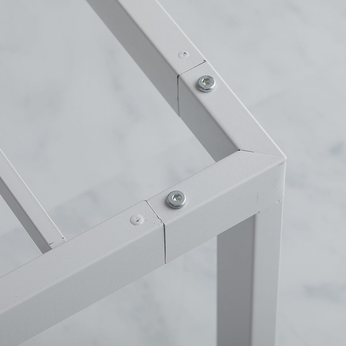 スチールフレームの詳細画像