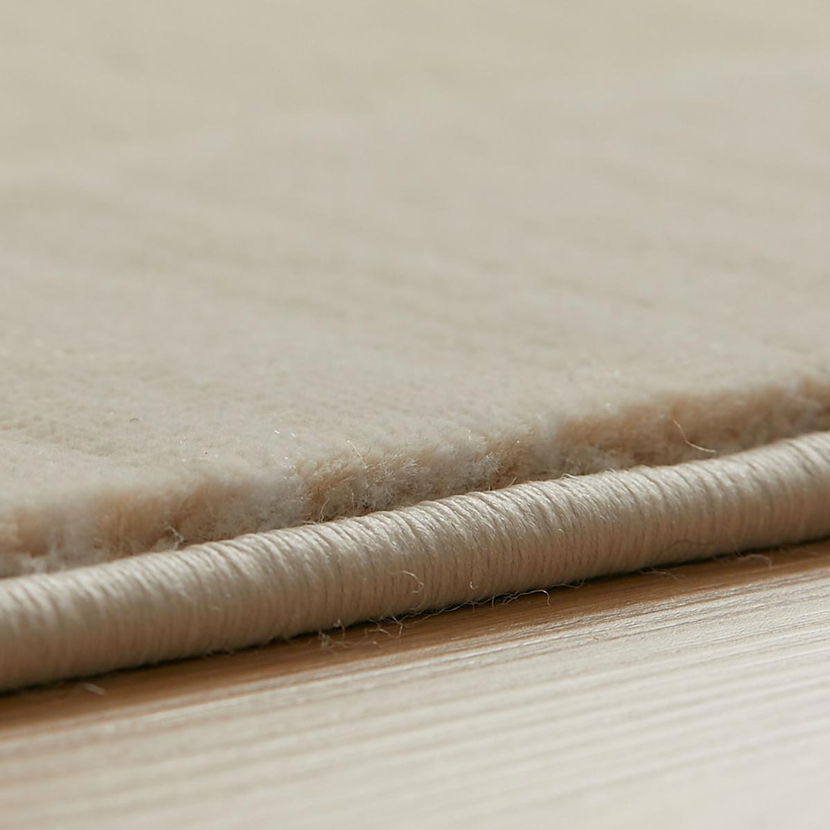 フチのアップ画像