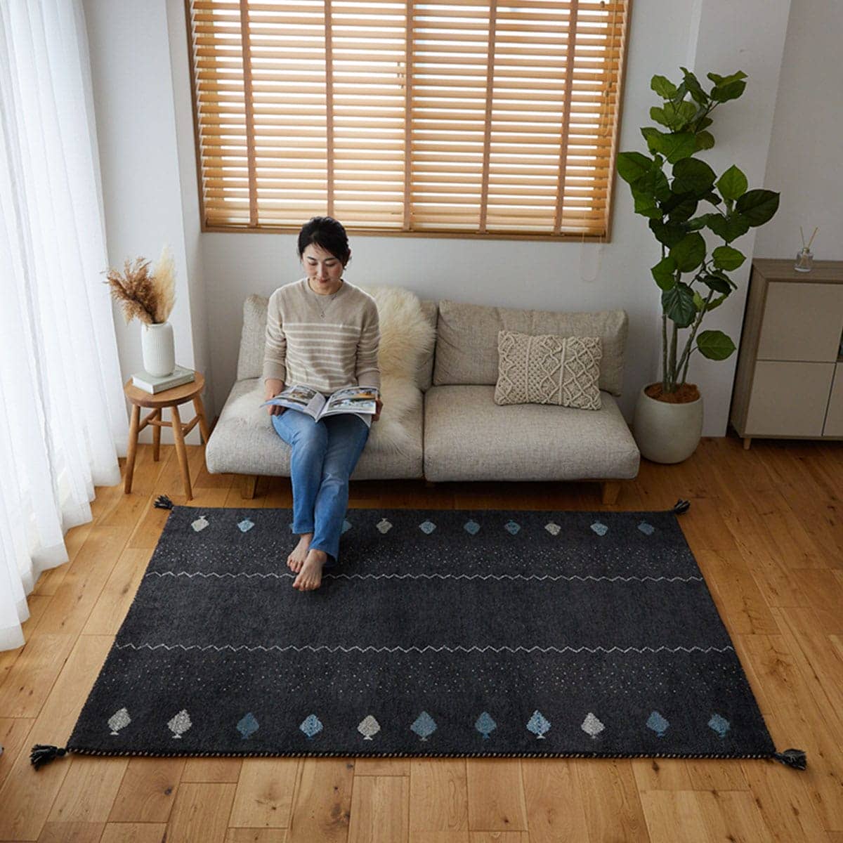 ナチュラルカラーギャッベで作る自然と調和する暮らし