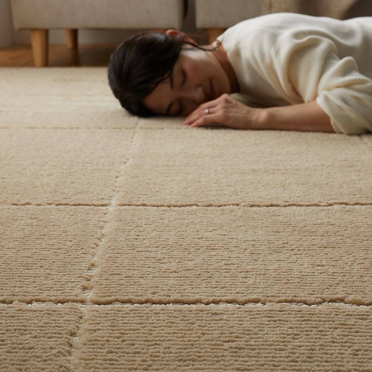 寝転んでいる様子