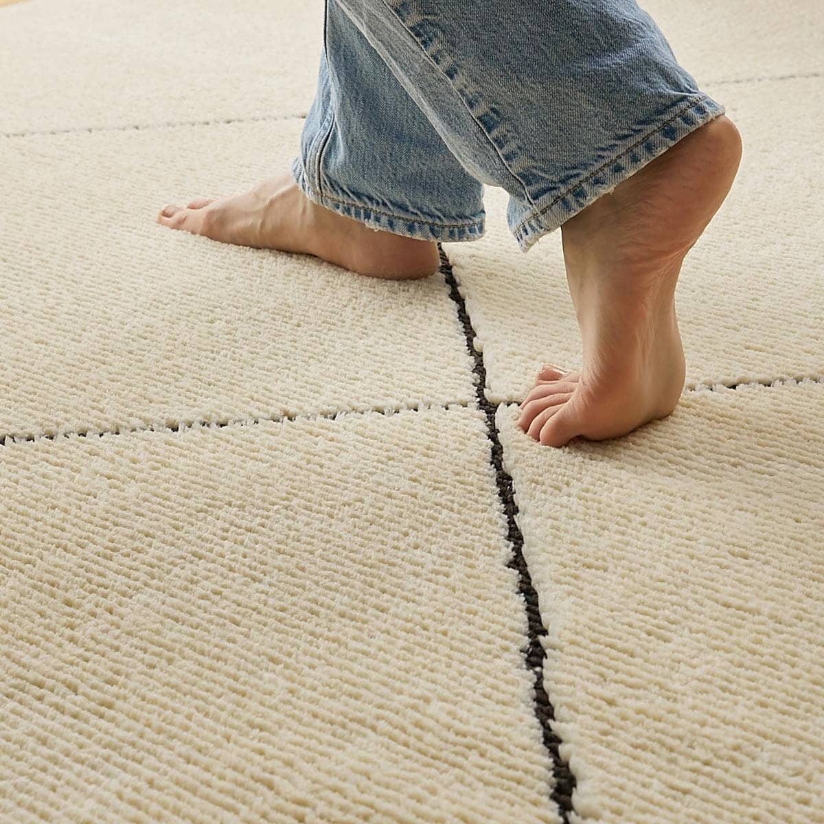 歩いている様子