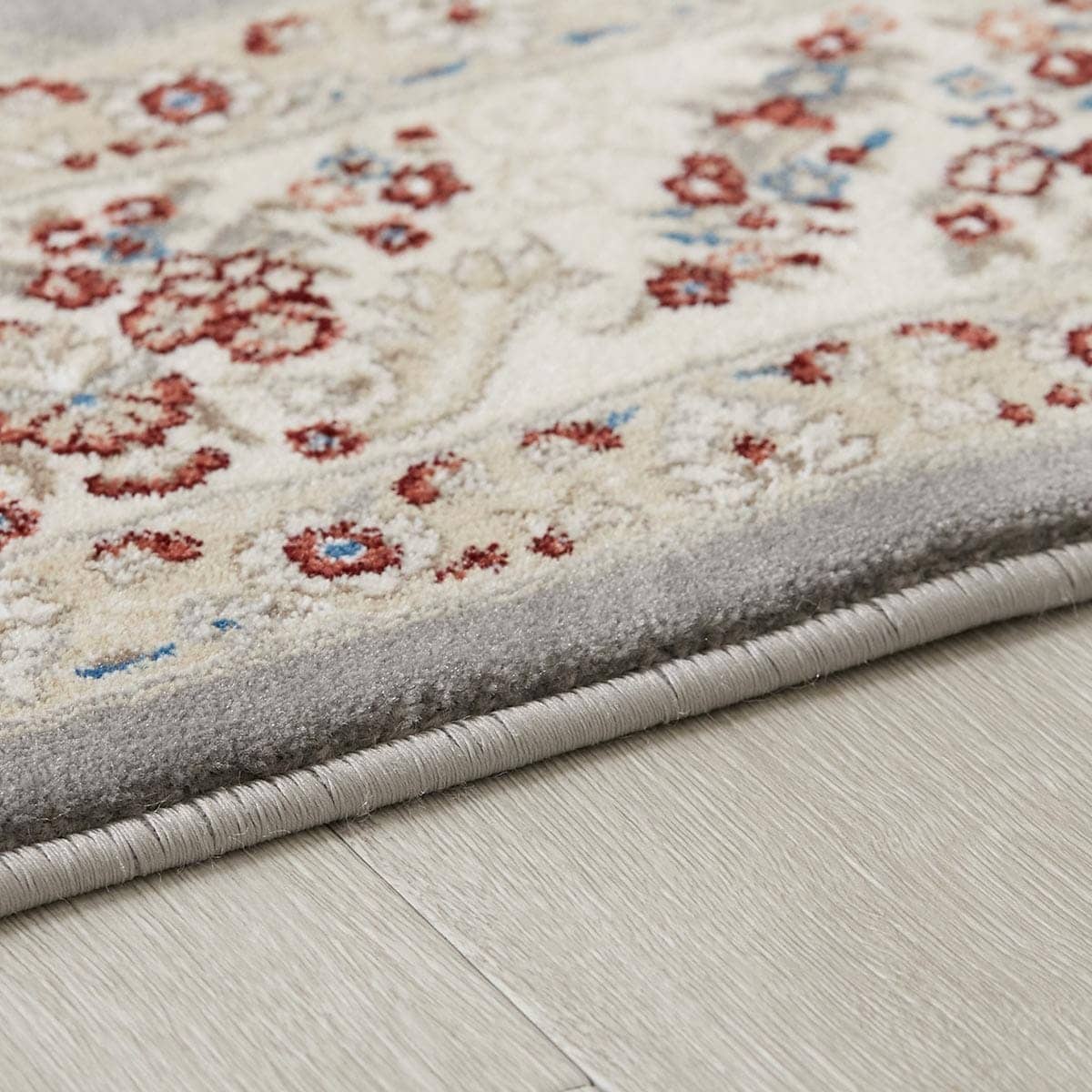 フチのアップ画像