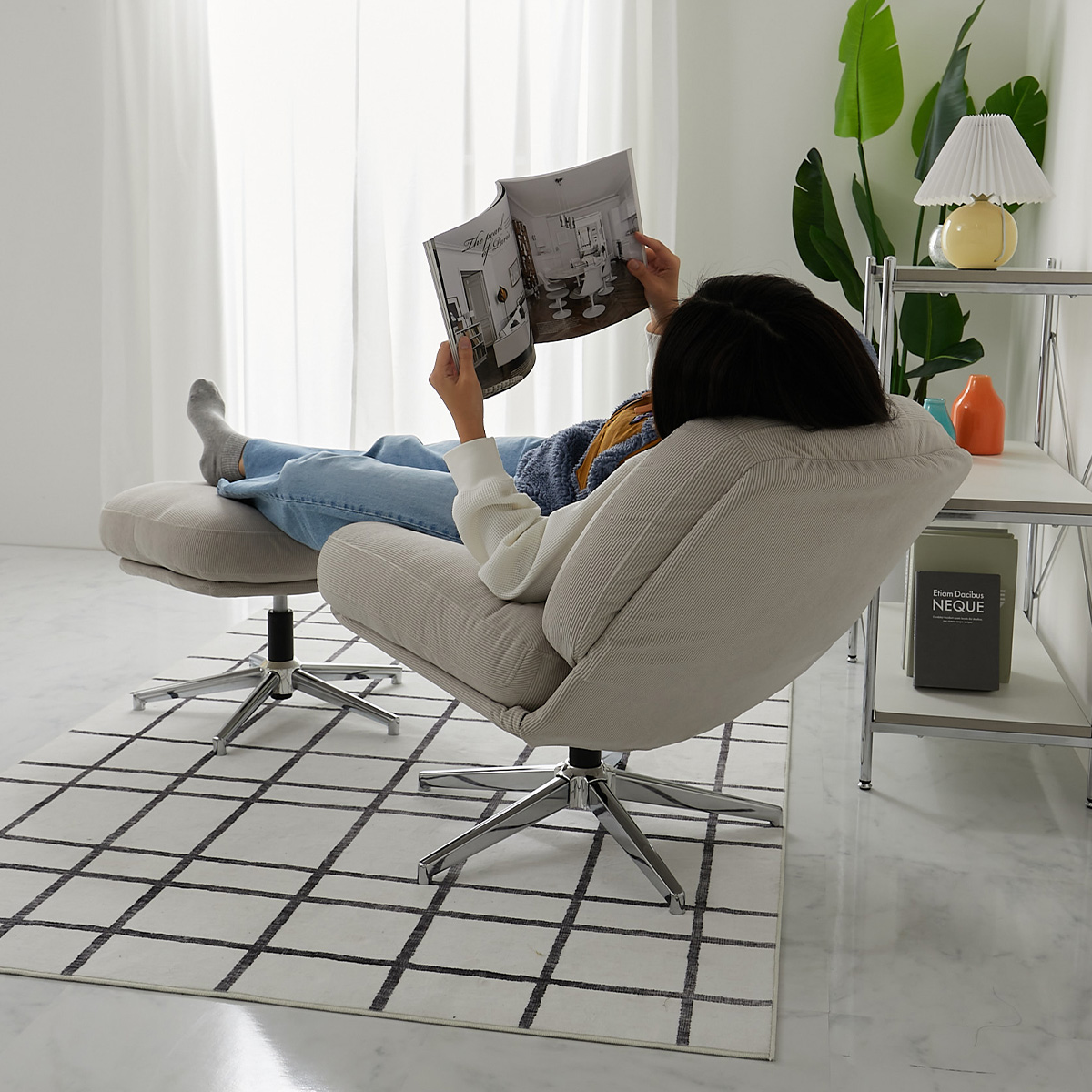 ゆったりとくつろいでいる様子