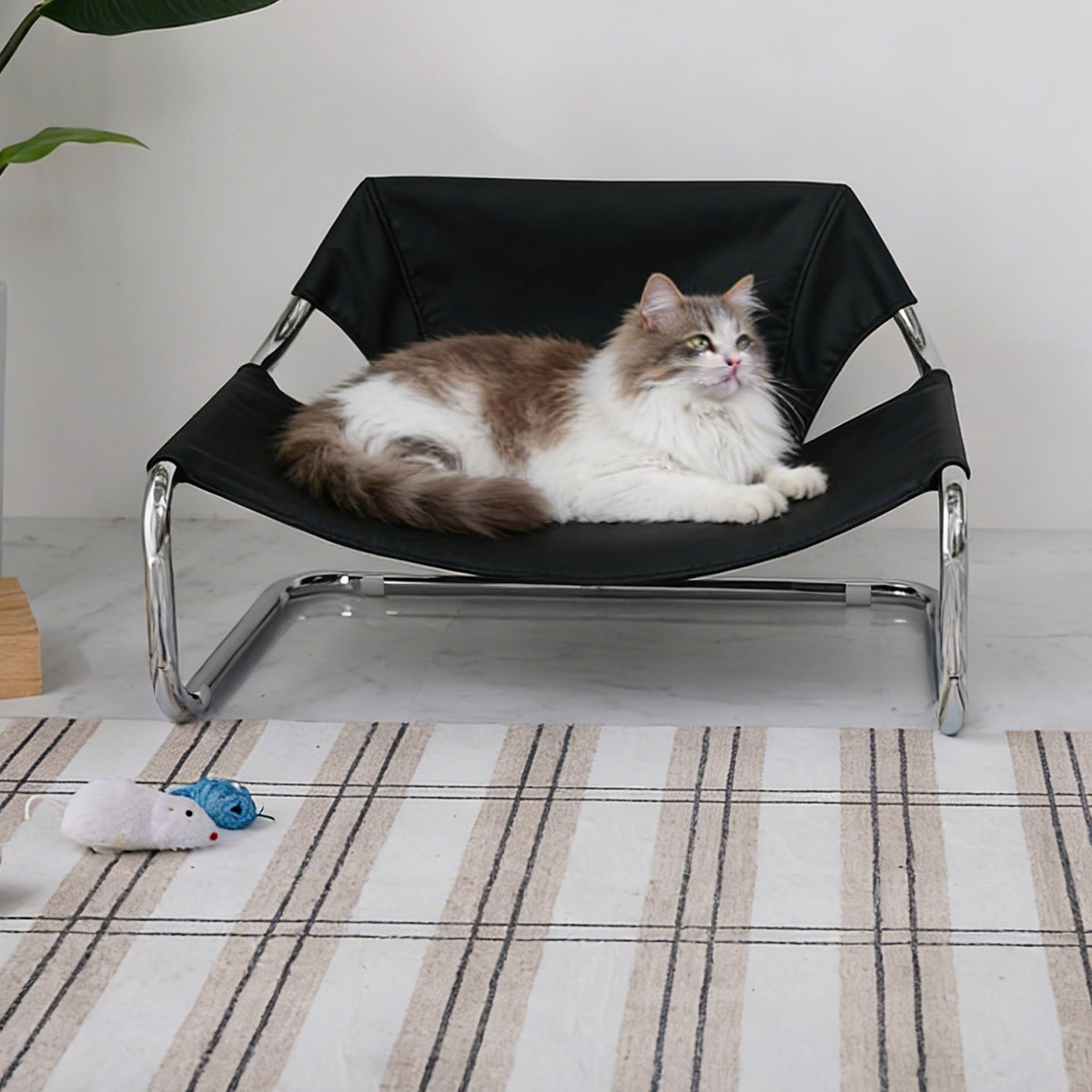 犬がペットベッドの上で寝ている様子